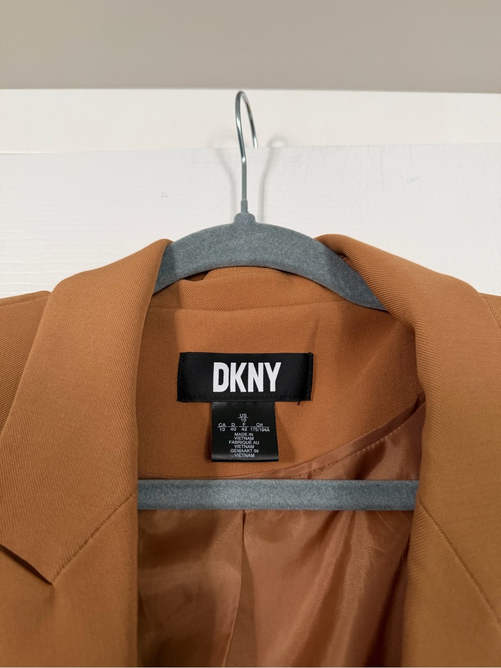 DKNY Camel Brown Gold Button Double Breasted Blazer Coat - Picture 5 of 8